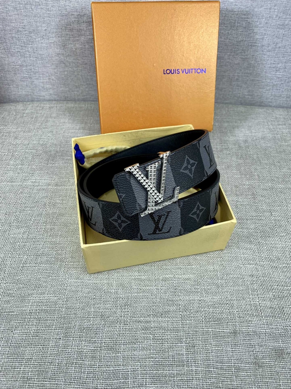 激安ルイヴィトンベルト素材ディテール